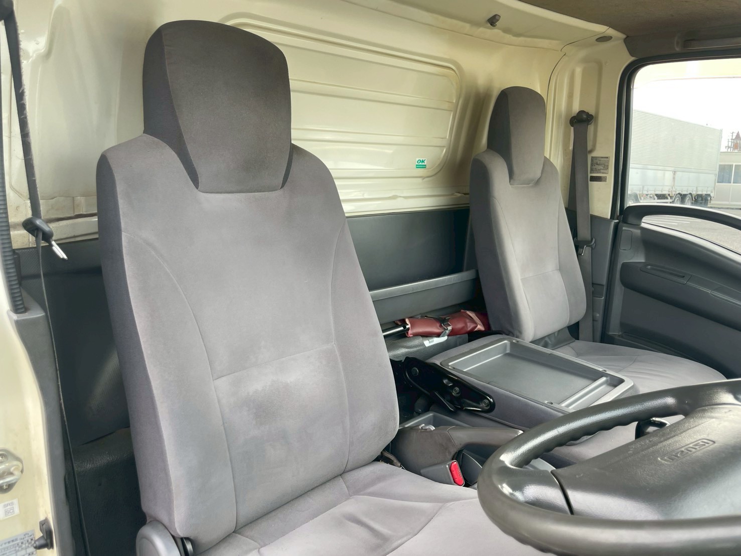 いすゞ 小型ワイド  バン TKG-NPR85AN